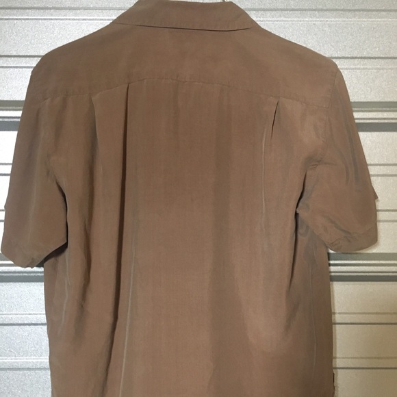 Soft buttoned top - Picture 3 of 4